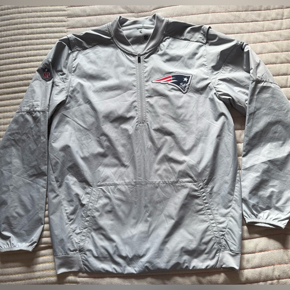 Nike Patriots 3/4 zip On Field Storm Fit Sweater Men’s M  Golf.